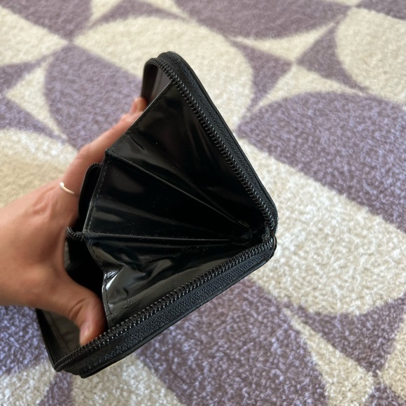 Burberry Checkered Leather Wallet - Picture 9 of 11